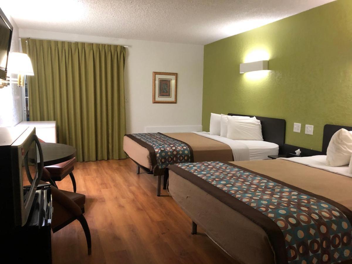 Scottsbluff Inn Ngoại thất bức ảnh